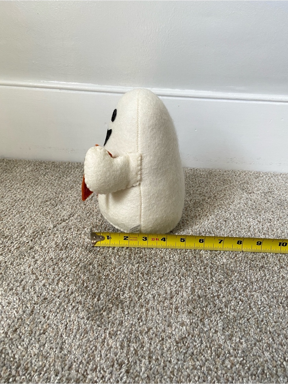 NWOT TJ Maxx Halloween Felt Wool Ghost Tabletop Decor with Orange BOO Banner - Picture 15 of 15